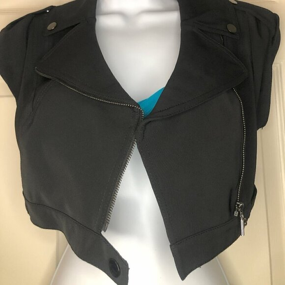 Bebe Black Short Sleeve Cropped Jacket Size 00 - Picture 2 of 9